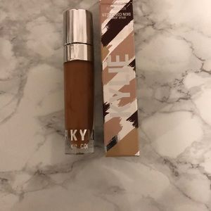 Kylie Jenner concealer